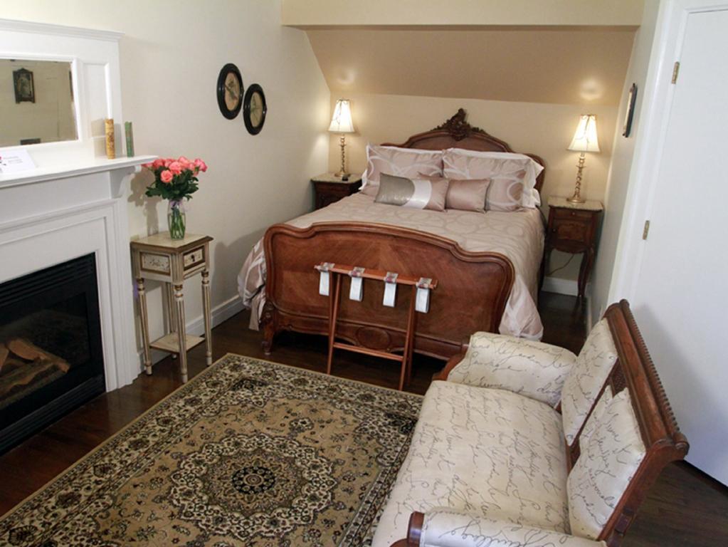 Ivy Manor Inn Village Center Bar Harbor Ngoại thất bức ảnh