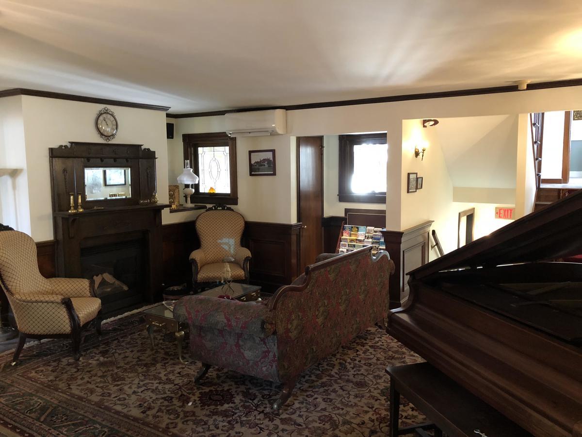 Ivy Manor Inn Village Center Bar Harbor Ngoại thất bức ảnh